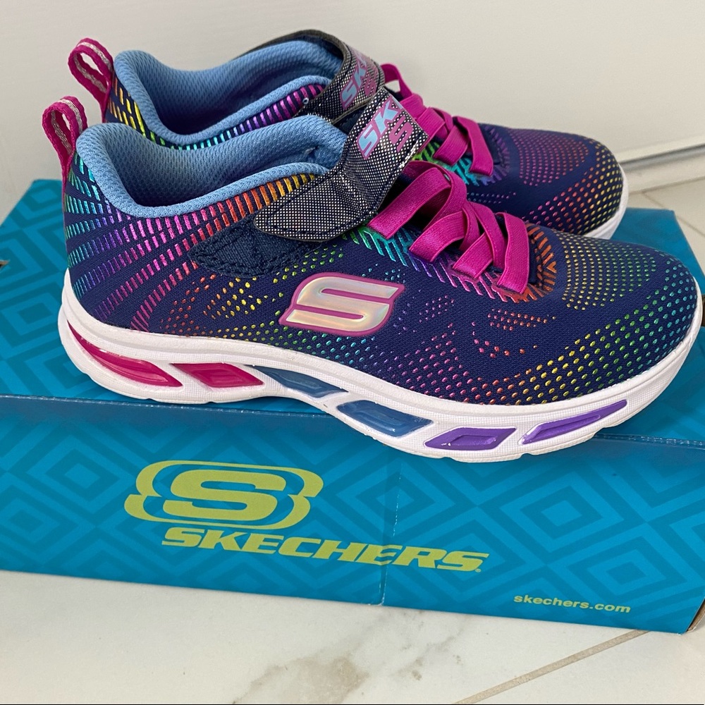 Girls light up runners